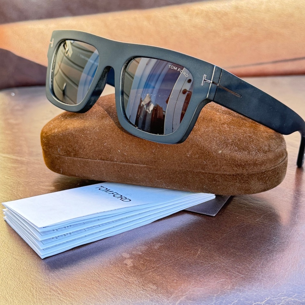 TOM FORD Fausto Thick Acetate Sunglasses - Black - Picture 15 of 16